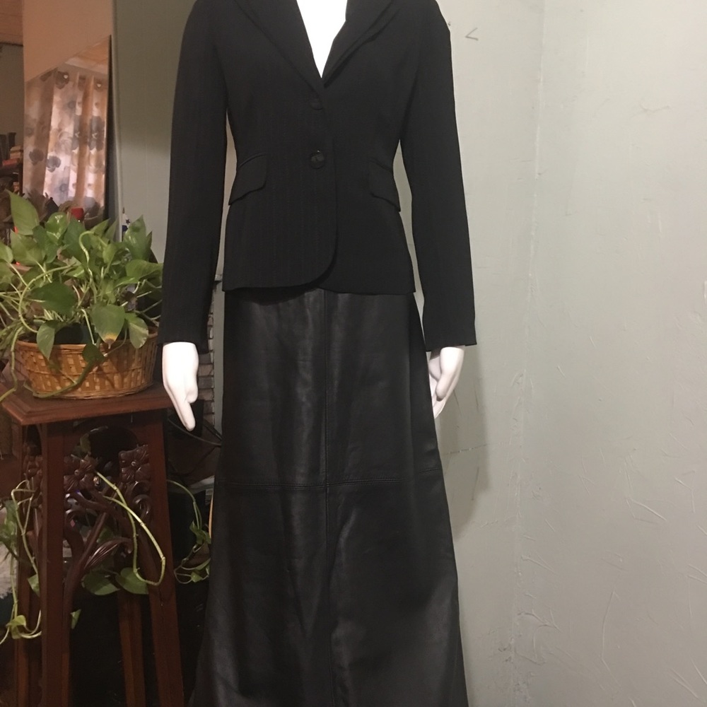 Flinty leather skirt